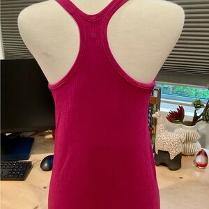 Lululemon Ebb to Street Tank Top Light Support Size 10 Fuchsia Pink